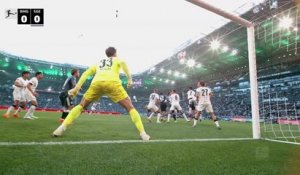 Bundesliga - Francfort corrige Mönchengladbach dans un match fou