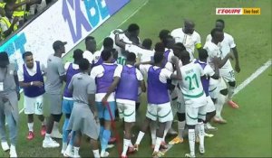Le but sur coup franc de Sadio Mané avec le Sénégal - Foot - Qualif. Coupe du monde