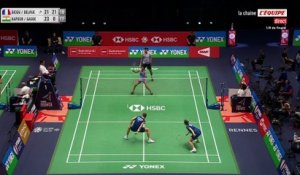 Thom Gicquel et Delphine Delrue ratent leur entame mais se qualifient pour les quarts - Badminton - Internationaux de France