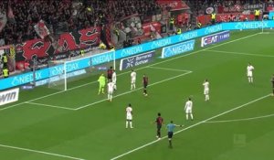 Bundesliga - Maza conclut en solo le festival offensif de Leverkusen