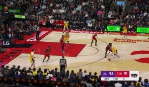 Lakers - Le shoot surprenant de Reaves
