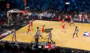 Thunder - Le ballon volé de Williams sur Castle suivi d’un panier