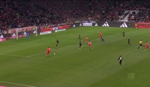 Bayern Munich - Le superbe enroulé de Kane contre Wolfsburg