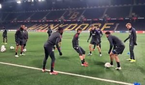 Entraînement de veille de match au Wankdorf de Berne pour les Lyonnais - Foot - Ligue Europa