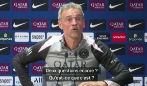PSG - Fini ? Pas fini ? Blagueur, Luis Enrique tente de partir de la conférence de presse par 2 fois !