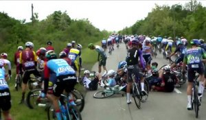 Tour de Hongrie 2026 - Étape 1 Résumé - Chutes et sprint massif pour bien commencer la semaine