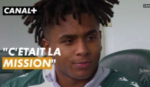 Théo Attissogbe au micro de Manon Fossat après la victoire de Pau au Hameau face à Clermont
