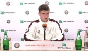 Roland-Garros 2026 - Jakub Mensik après son incroyable retour contre De Minaur : “Je n’avais plus aucune énergie”