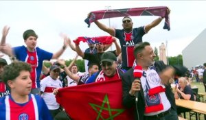 A Budapest, les supporters du PSG sont déjà chauds - Foot - Ligue des champions - PSG