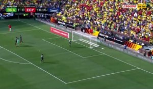 La boulette de Marquinhos en vidéo - Foot - Matches amicaux