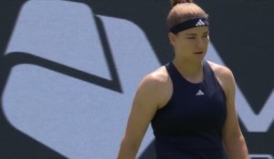 Berlin - Avant son double avec Serena, Muchova offre un récital sur le gazon allemand