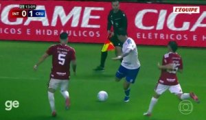 Au Brésil, un joueur suspendu jusqu'au rétablissement d'un adversaire qu'il a lui-même blessé - Foot - Brésil