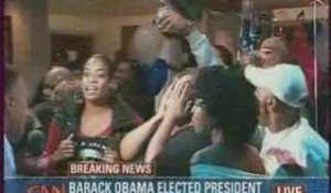 05 novembre, 05 heures : Obama élu, la foule exulte
