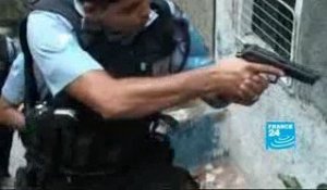 Police attempt to fight fear in Rio Favelas