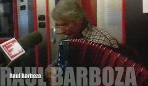 Live Raul Barboza