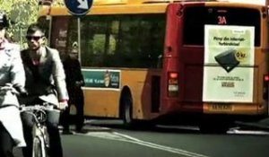 Une flashmob pour l'anniversaire d'un chauffeur de bus