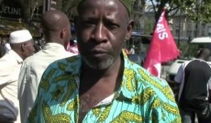 Les travailleurs sans-papiers manifestent place St Michel