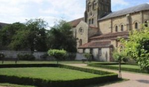 Saint-Menoux, un des plus beaux villages d'Allier