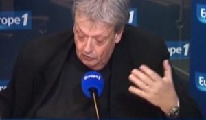 Carlier tacle Hollande et Direct 8 sur Europe 1