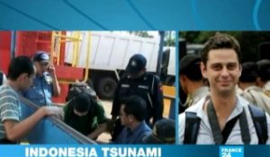 INDONESIA: Aid struggles reach islands tsunami death toll to