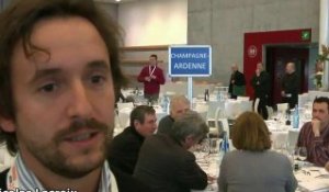 UMP : Congrès des maires : ITW de Nicolas Lacroix