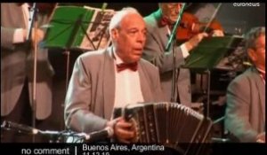 Le Tango descend dans la rue à Buenos Aires - no comment