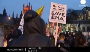Manifestation d'étudiants à Londres - no comment