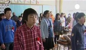 Japon : remise des diplômes à l'école... - no comment