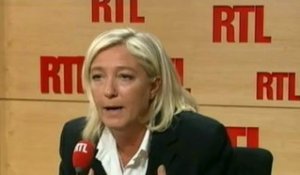 Marine Le Pen, présidente du FN : "Demain, ça n'est pas 250 personnes qui manifesteront" dans Paris, mais "peut-être 100.000"
