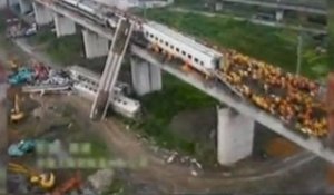 Accident ferroviaire en Chine: "La version des...