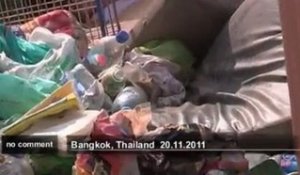 Nettoyage à Bangkok après les inondations - no comment