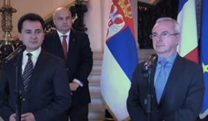 Jean Leonetti avec le vice-Premier ministre de Serbie chargé de l’intégration européenne, Bozidar Djelic (01.12.11)