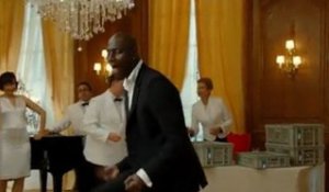 Omar Sy danse dans Intouchables (Extrait)