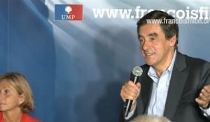 François Fillon répond aux questions des militants de la Vienne