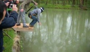 Blague du faux saut à l'élastique