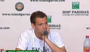 Roland Garros, 2e tour - Mathieu : "Du mal à croire que c'était fini"