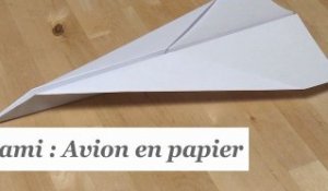 Origami : avion en papier - HD