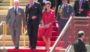 Le collier de Kate Middleton semble annoncer les Jeux Olympiques à la National Portrait Gallery