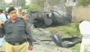 Pakistan : attentat-suicide à Peshawar