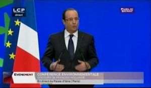 François Hollande : "L'enjeu est de faire de la France la nation de l'excellence environnementale."