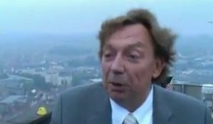 Michel Daerden "escalade" la Tour du Midi