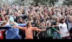 Flash Mob au collège du Sartay à Embourg