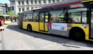 Liège: le rond point des bus place Saint Lambert en piteux état