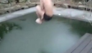 Pourquoi il est dangereux de sauter dans une piscine gelée