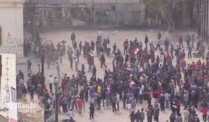 Jets de pierres et gaz lacrymogène au Caire