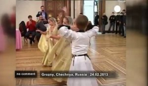 Depardieu fait le show en Tchétchénie - no comment
