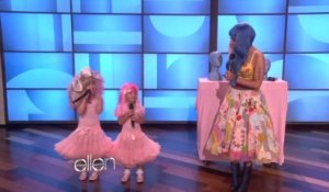 Nicki Minaj chante Super Bass avec Sophia Grace Brownlee!