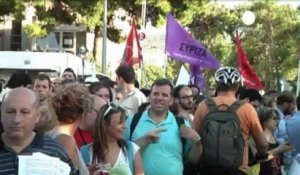 Grèce : la coalition peine à s'entendre sur le sort de ERT