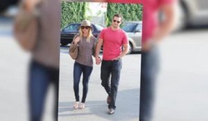 Nouveau couple :  Kaley Cuoco et Henry Cavill se tiennent la main