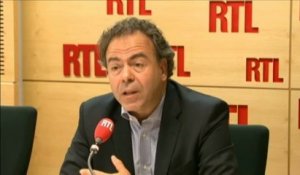 Pour Luc Chatel, Cécile Duflot "doit condamner" les tweets de son compagnon